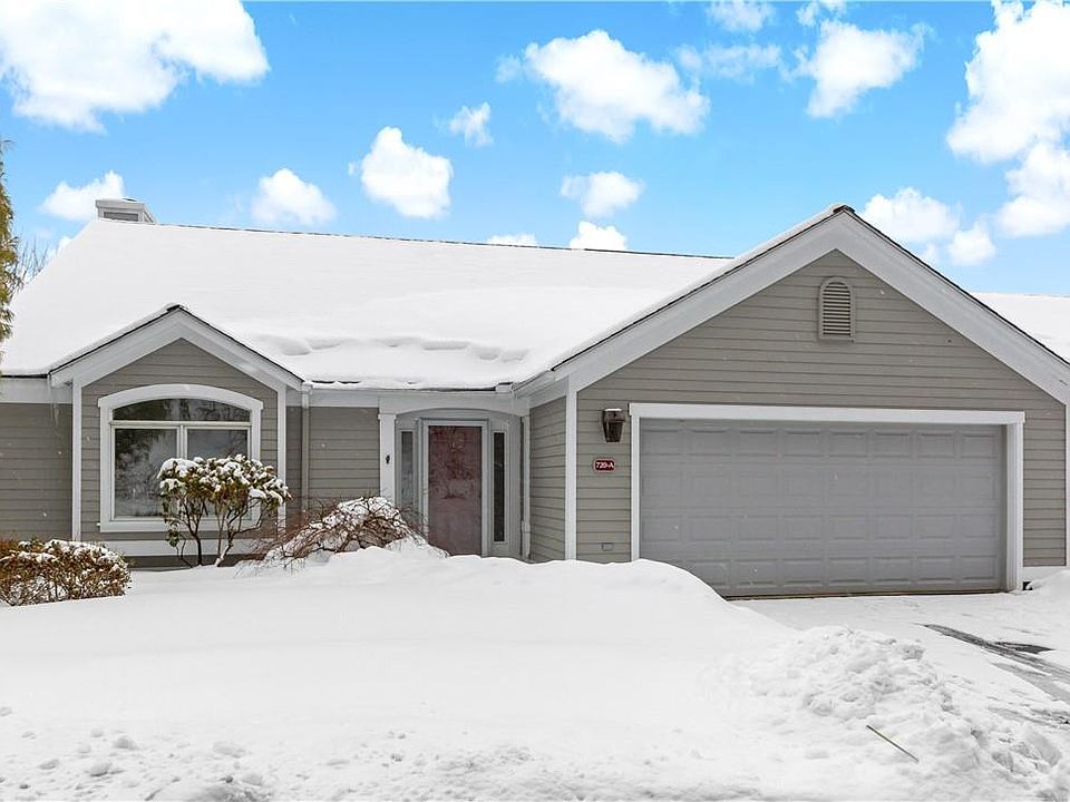 1st image of 720 Heritage Hills #A