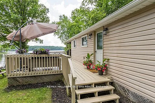 504 Pine Point Ln #B — Photo 9