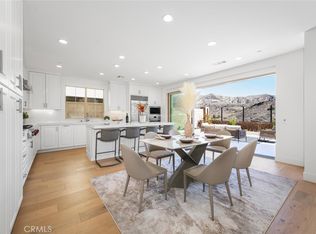 107 Somera, Irvine, CA 92602