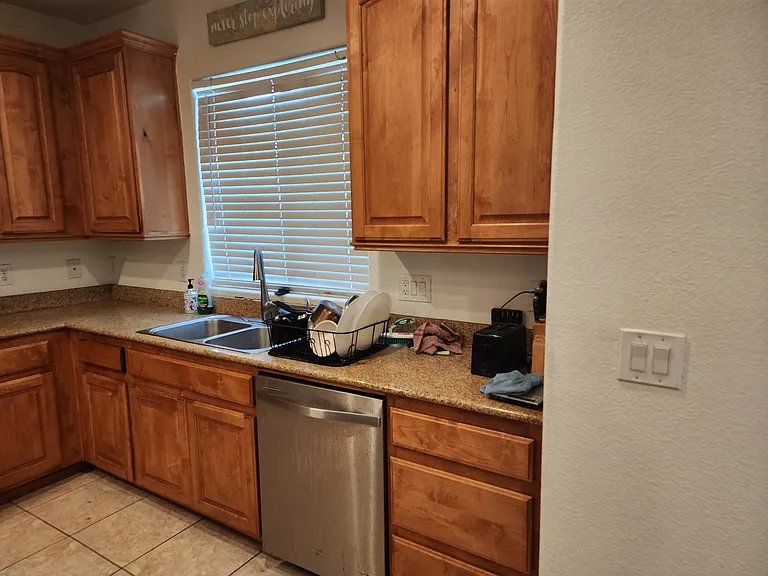 4770 Cortina Rancho St — Photo 19