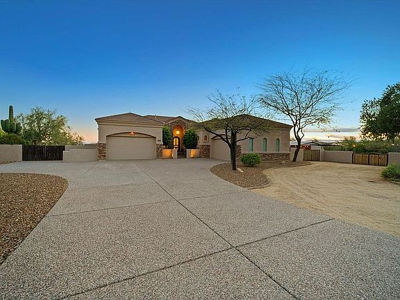 3rd image of 6293 E Monterra Way