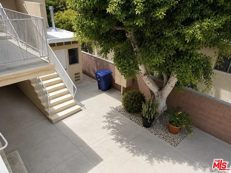 5411 S Centinela Ave #3 — Photo 23