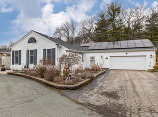 255 Alden St #B, Whitman, MA 02382