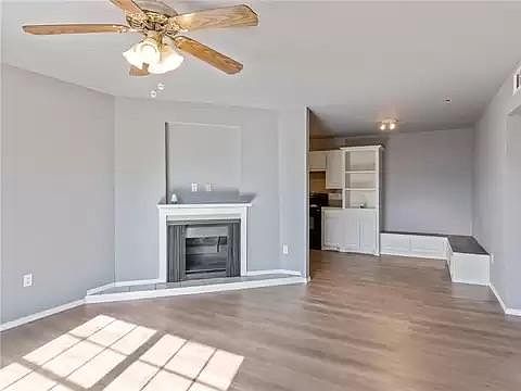 2nd image of 401 12th Ave #24-253