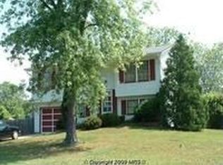500 University Dr, Waldorf, MD