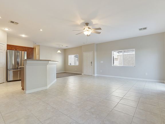 5th image of 90 Dow Jones St Unit 3