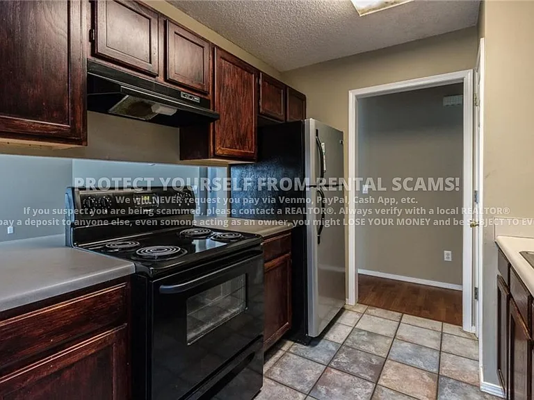 3079 W Essex Dr — Photo 4