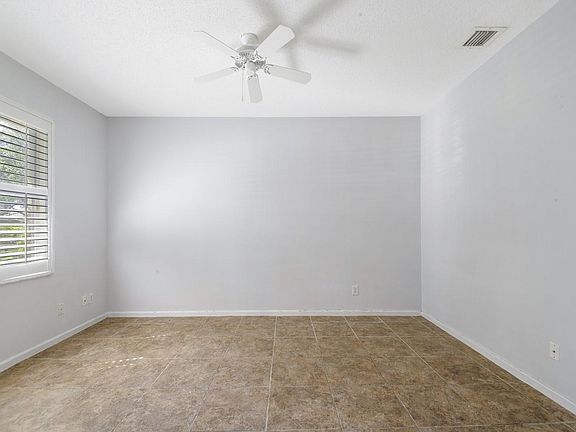 5th image of 2568 N Coral Trace Cir
