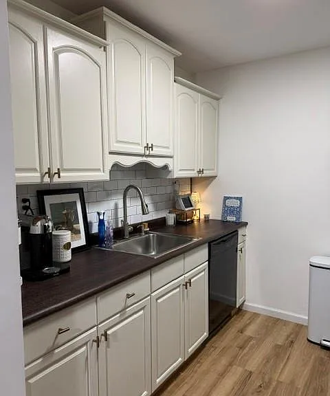 91 Richmond Blvd #3B — Photo 8