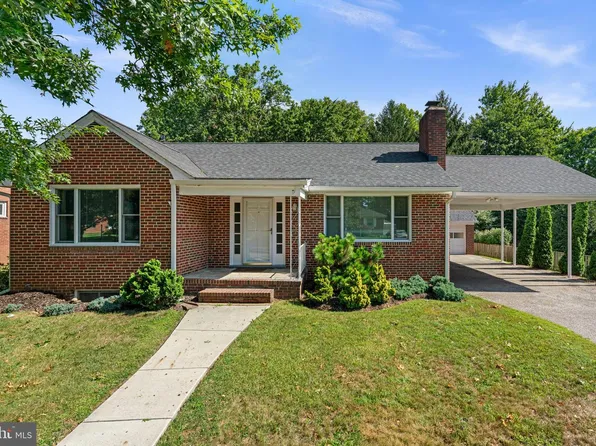 2206 Pleasant Dr, Baltimore, MD 21228