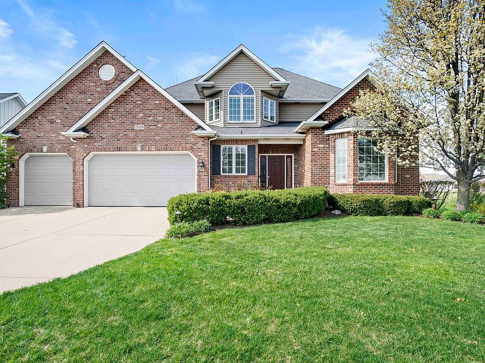 1st image of 25226 W Jackson Ln