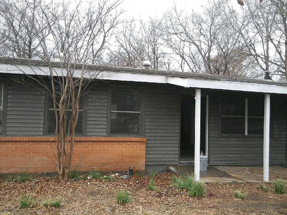 1st image of 123 Danbury Dr