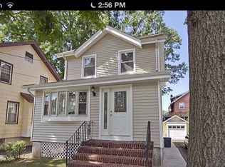 126 Queen Anne Rd, Bogota, NJ 07603