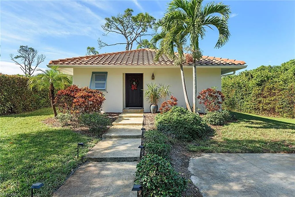 2 bed, 2.0 bath, 900 sqft, $6,500 — Photo 1