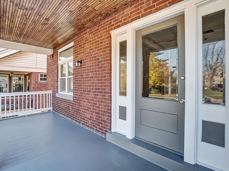 1st image of 2303 Morton Ave #1
