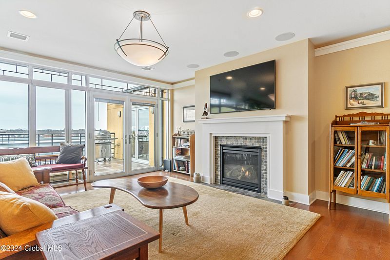 2nd image of 18 Division Street #604