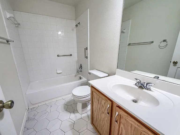 11014 Buckskin Bnd — Photo 14