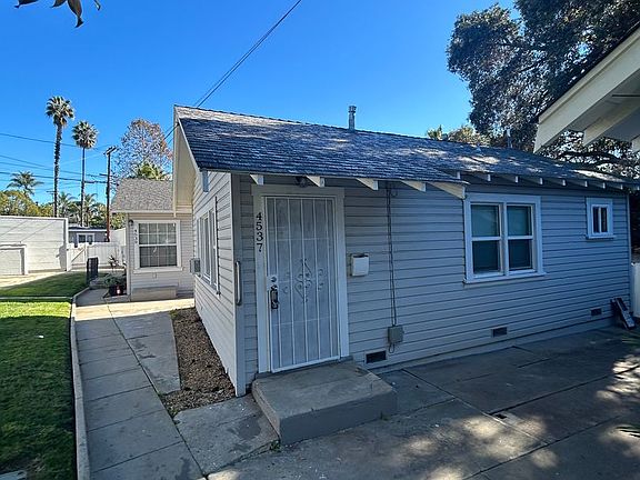 2nd image of 4535-4551 Palm Ave #4537