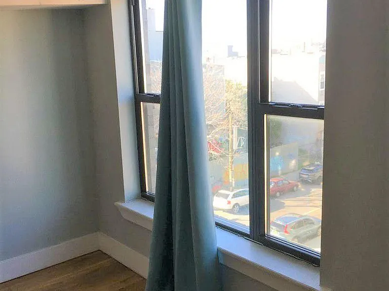 306 Evergreen Ave #3R — Photo 7