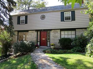 444 Marlin Dr, Pittsburgh, PA 15228