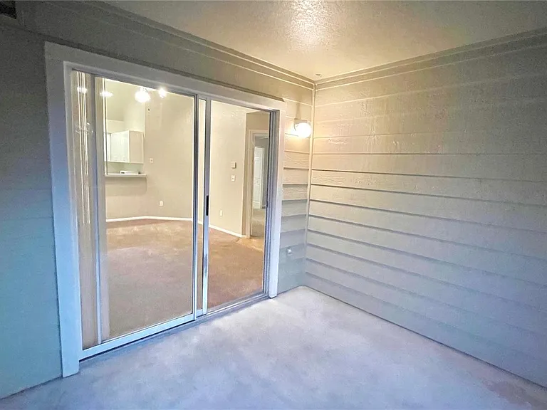 5016 Park Central Dr #2231 — Photo 8