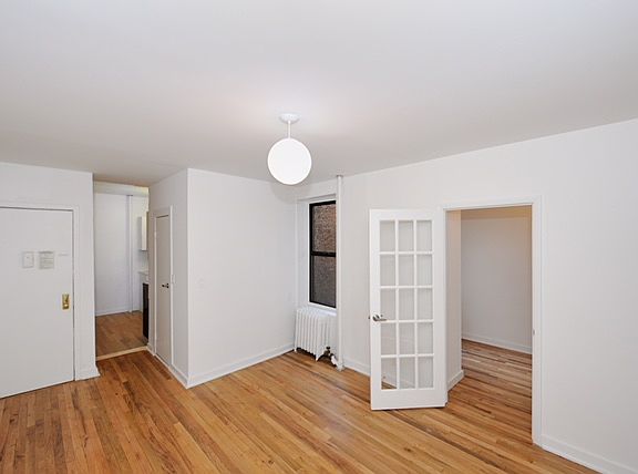 2nd image of 236 W 15th St APT 41