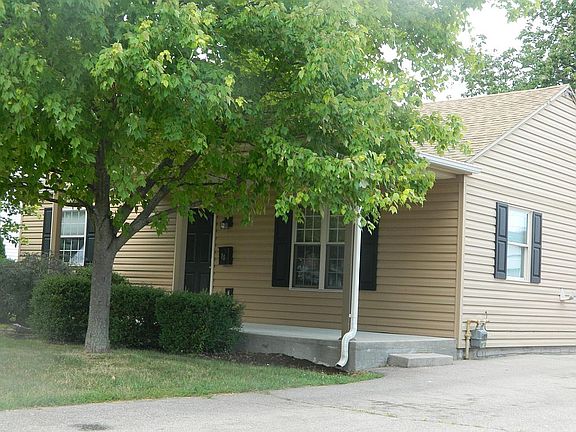 Adjacent drive, to garage