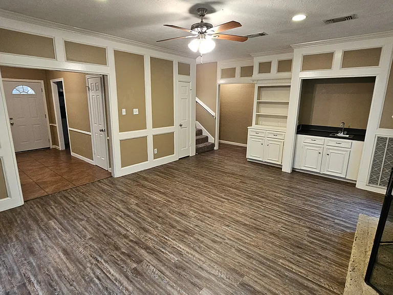 14734 Treborway Dr — Photo 6