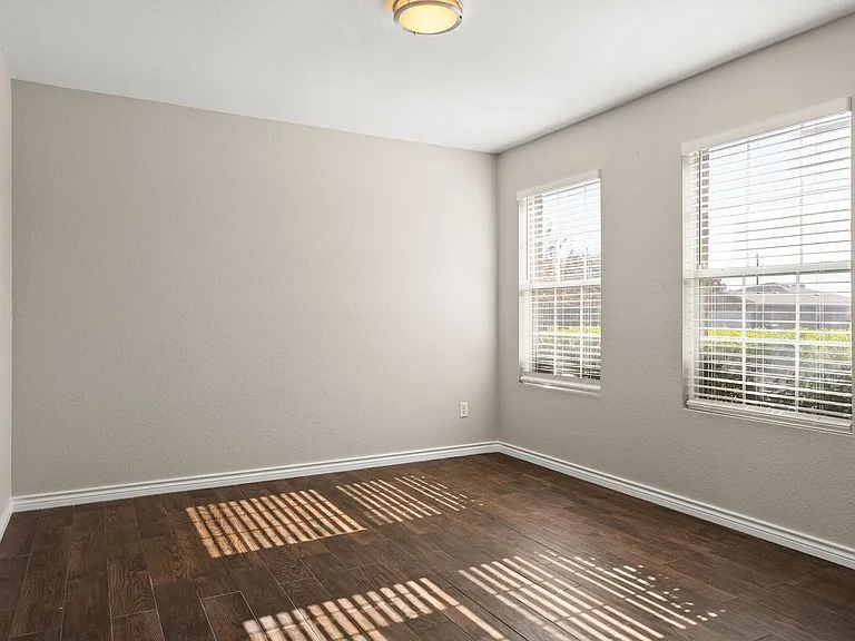 2409 Riley Dr — Photo 11