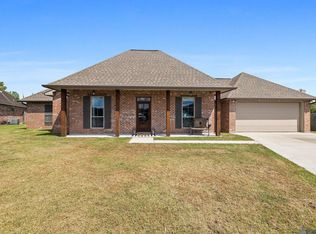 31065 Lake Spring Dr, Walker, LA 70785