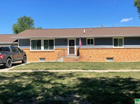 615 Winter St, Wakefield, NE 68784