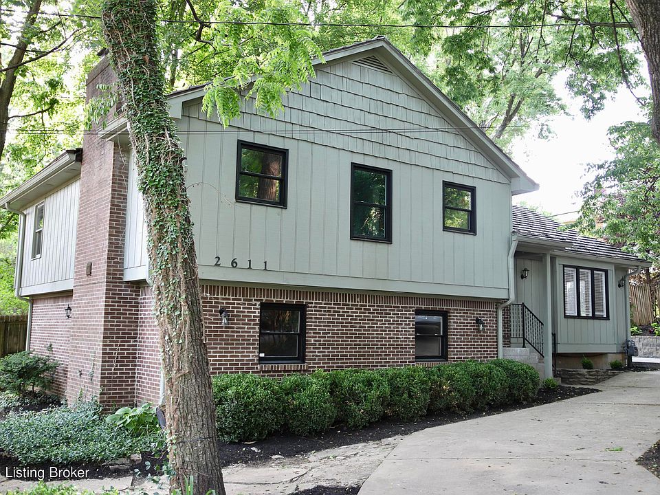 1st image of 2613 Lakeside Dr