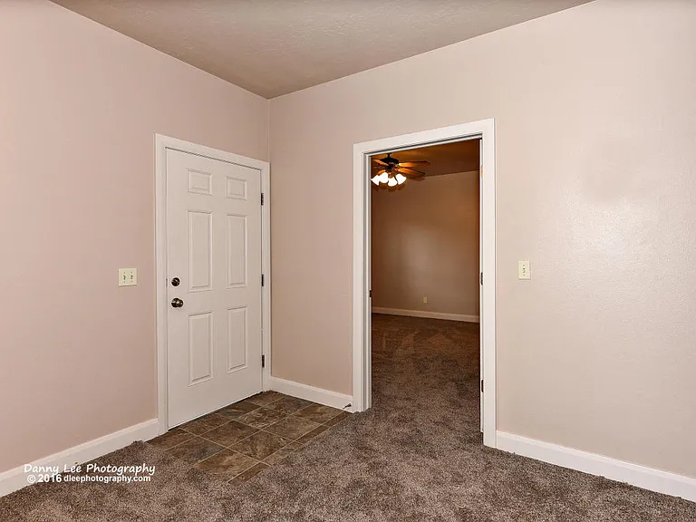 700 N Main St — Photo 6