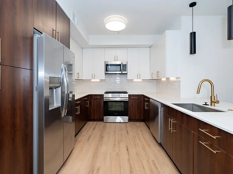 615 Peace St #306 — Photo 10