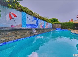 200 Harvard Ln, Seal Beach, CA 90740