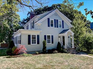 314 Rochambeau Ave, Providence, RI 02906