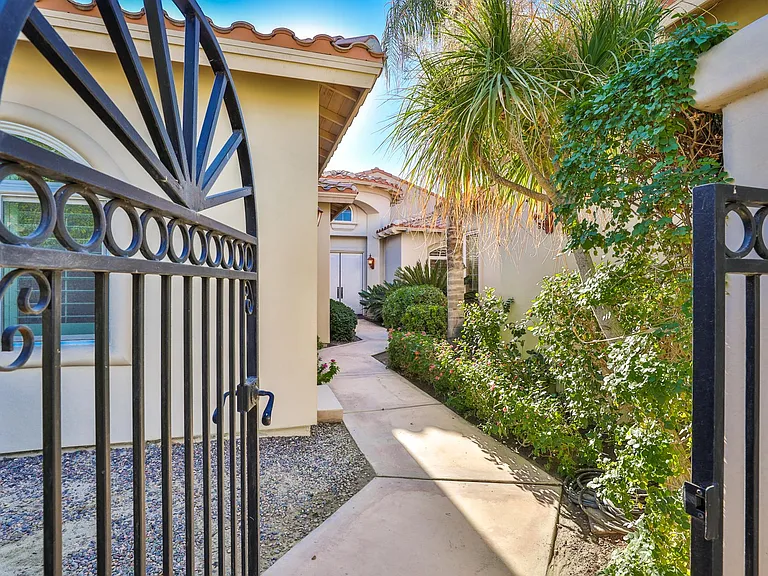 48474 Vista Palomino — Photo 47