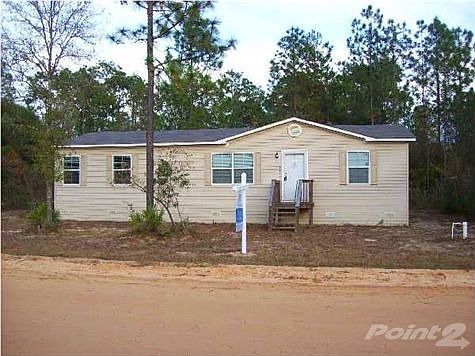 3 bedroom 2 bath home has never been lived in.