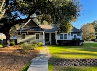 214 Almond St, Pinopolis, SC 29469