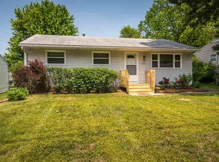 1439 Wisconsin St, Le Claire, IA