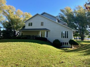 7561 W Judson Rd, Polo, IL 61064