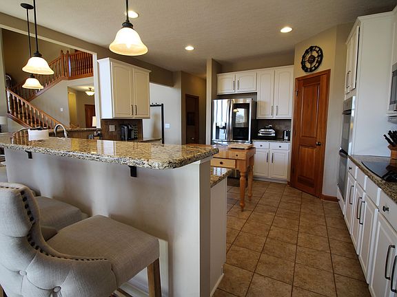 5th image of 3327 McCammon Estates Dr