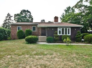 990 Neck Rd, Burlington, NJ 08016