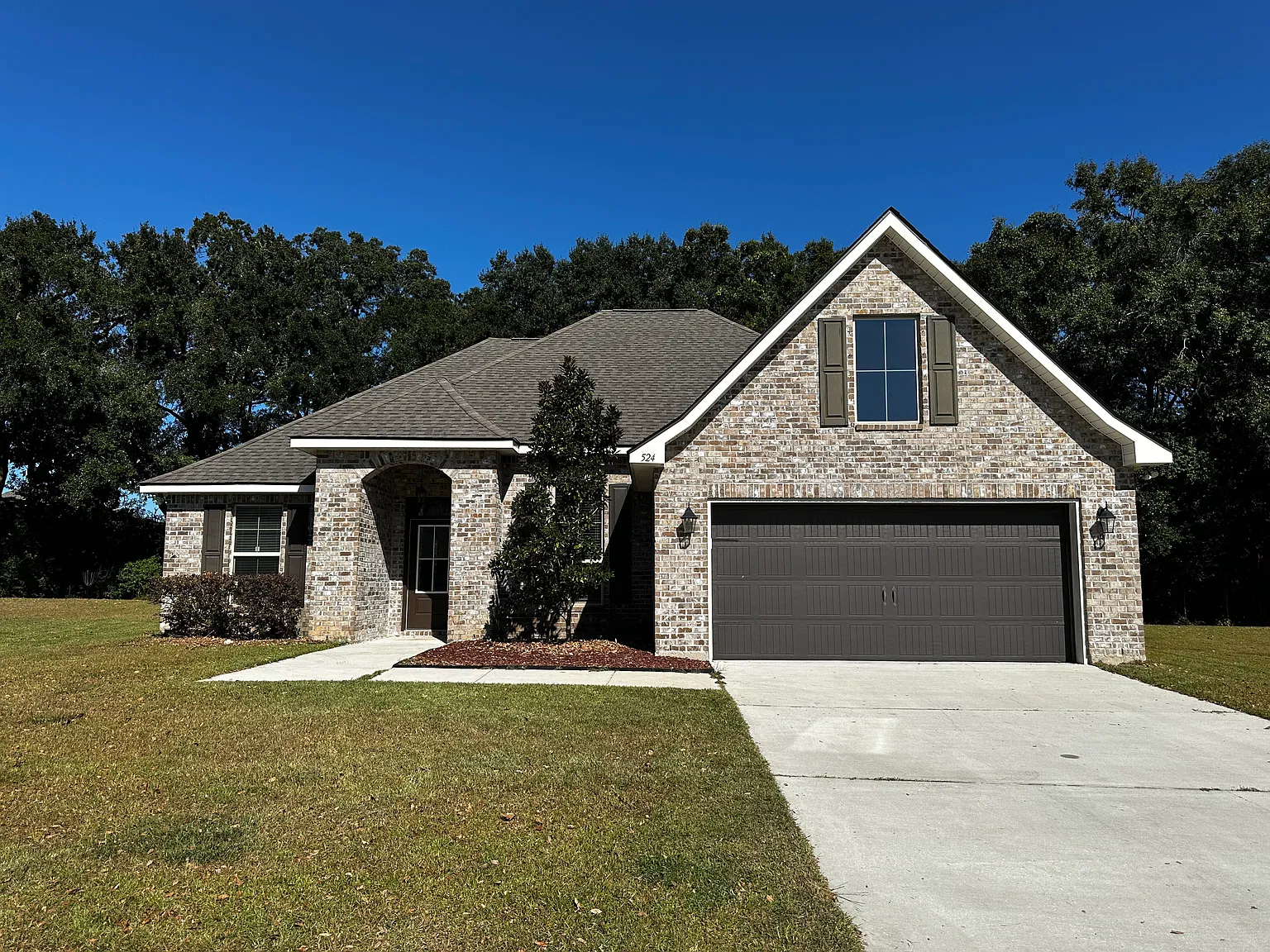 Available Now! 3 Bed 2 Bath In Fairhope! — Photo 1