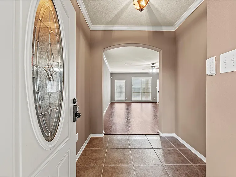 15403 Redbud Dale Ct — Photo 3
