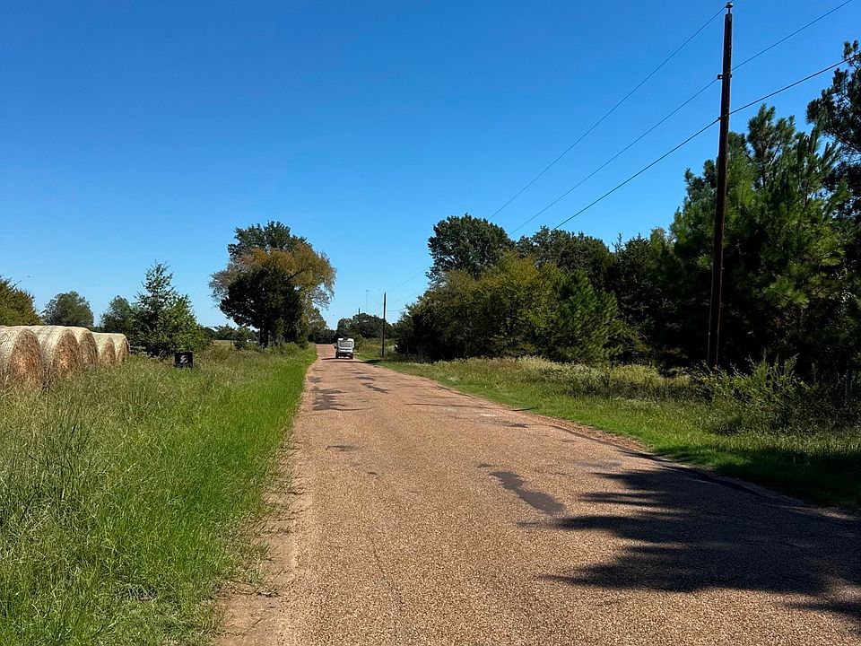 2nd image of 10 County Road 2922
