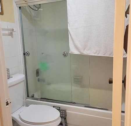 5th image of 2828 Casita Way APT 102