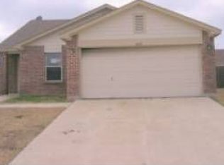 4203 Kings Canyon Dr, Taylor, TX 76574