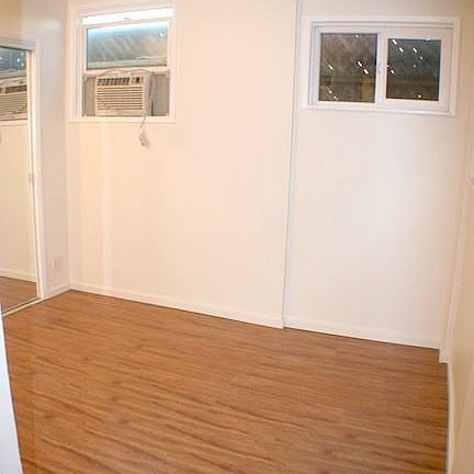4th image of 216 N Cordova St APT D