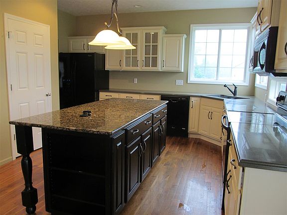 4th image of 6446 Erie Falls Dr